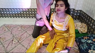 Indian Wife Hot Sex in Yellow Dress & Maroon Top - Real Couple